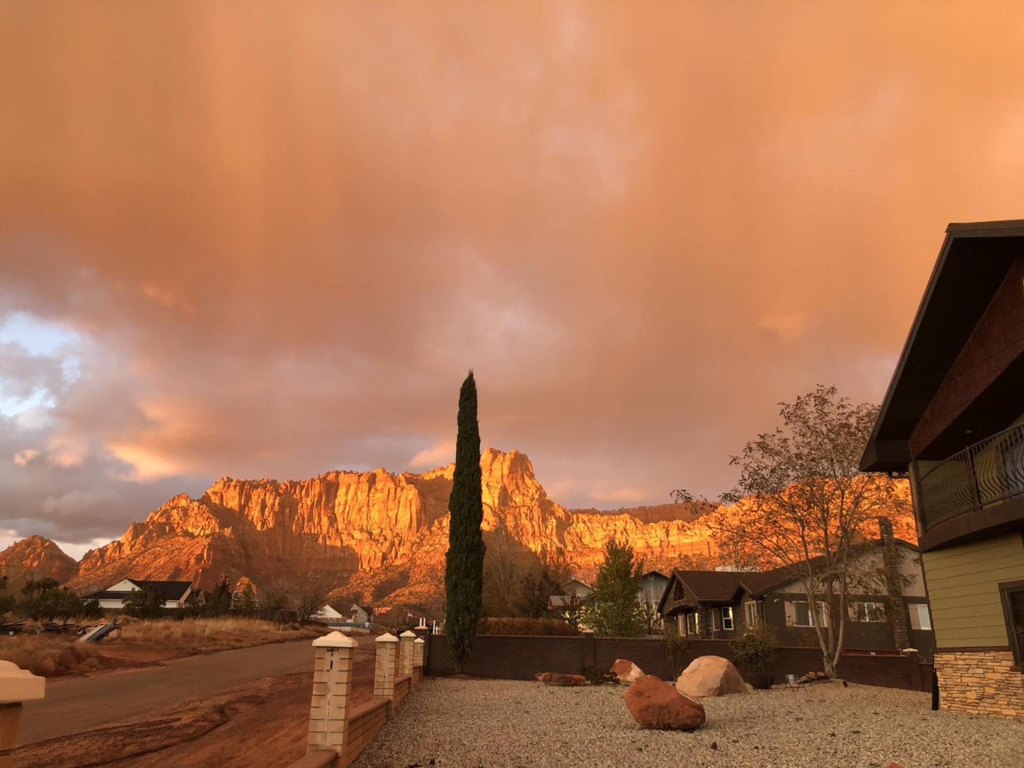 Zion Cliff Lodge Hildale ภายนอก รูปภาพ