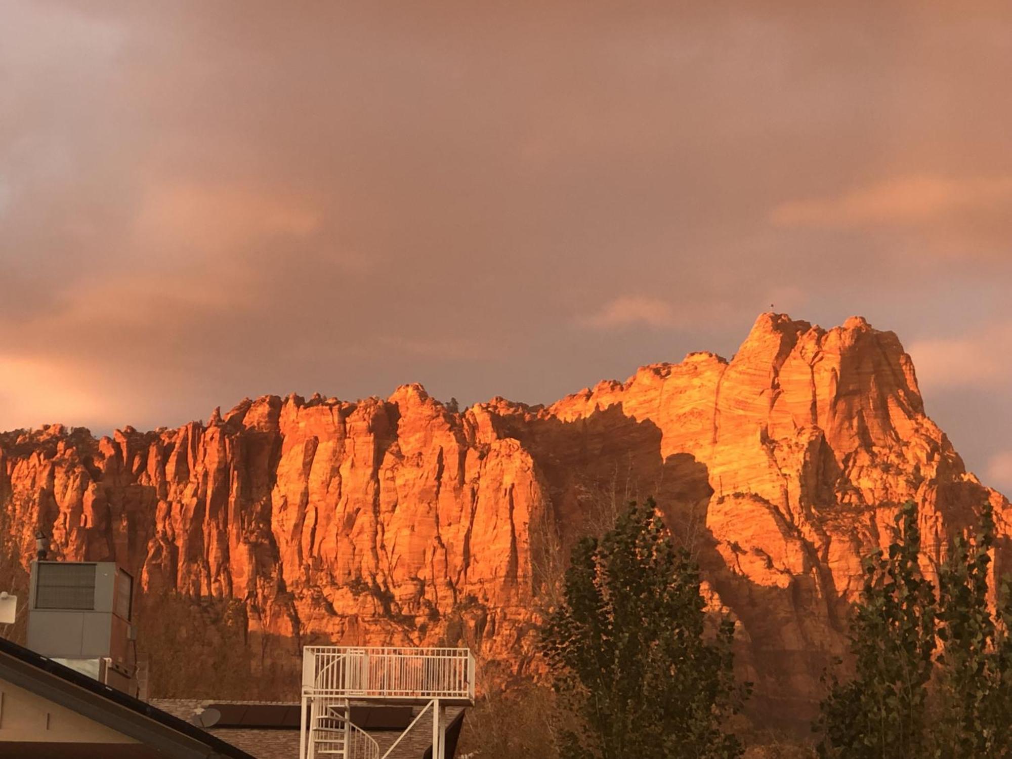 Zion Cliff Lodge Hildale ภายนอก รูปภาพ